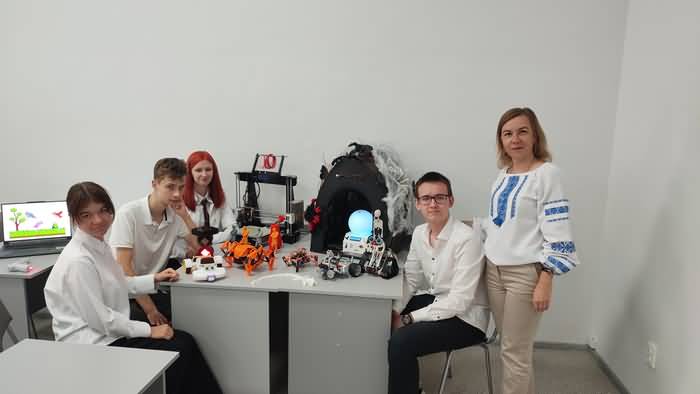 Спільні ідеї та спільні проєкти студентів університету та коледжу «Альма-матер. Плюс»